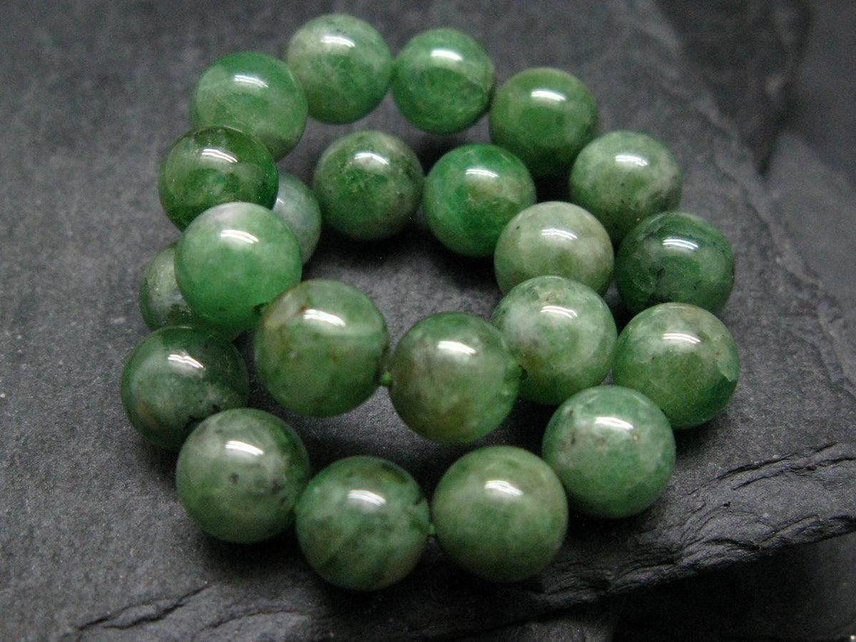 Green Garnet Tsavorite Genuine Bracelet ~ 7 Inches ~ 8mm Round Beads