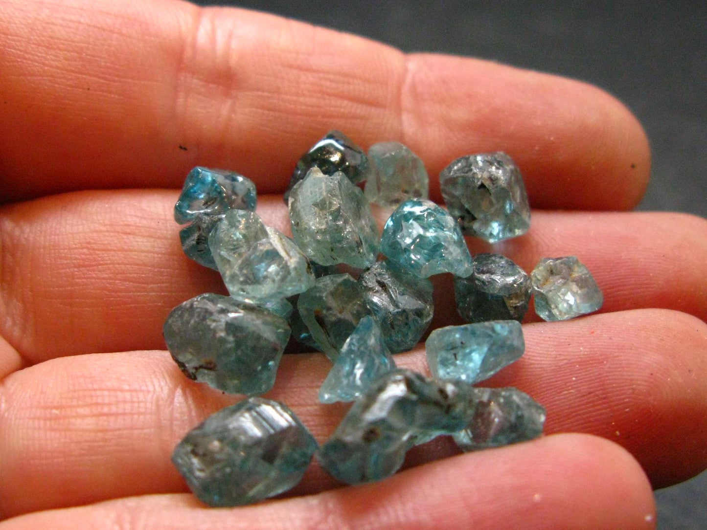 Lot of 20 Blue Zircon Crystals From Cambodia - 51.60 Carats