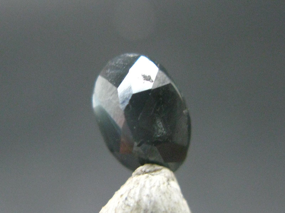 Alexandrite Chrysoberyl Cut Facetted Gem From Russia - 1.05 Carats