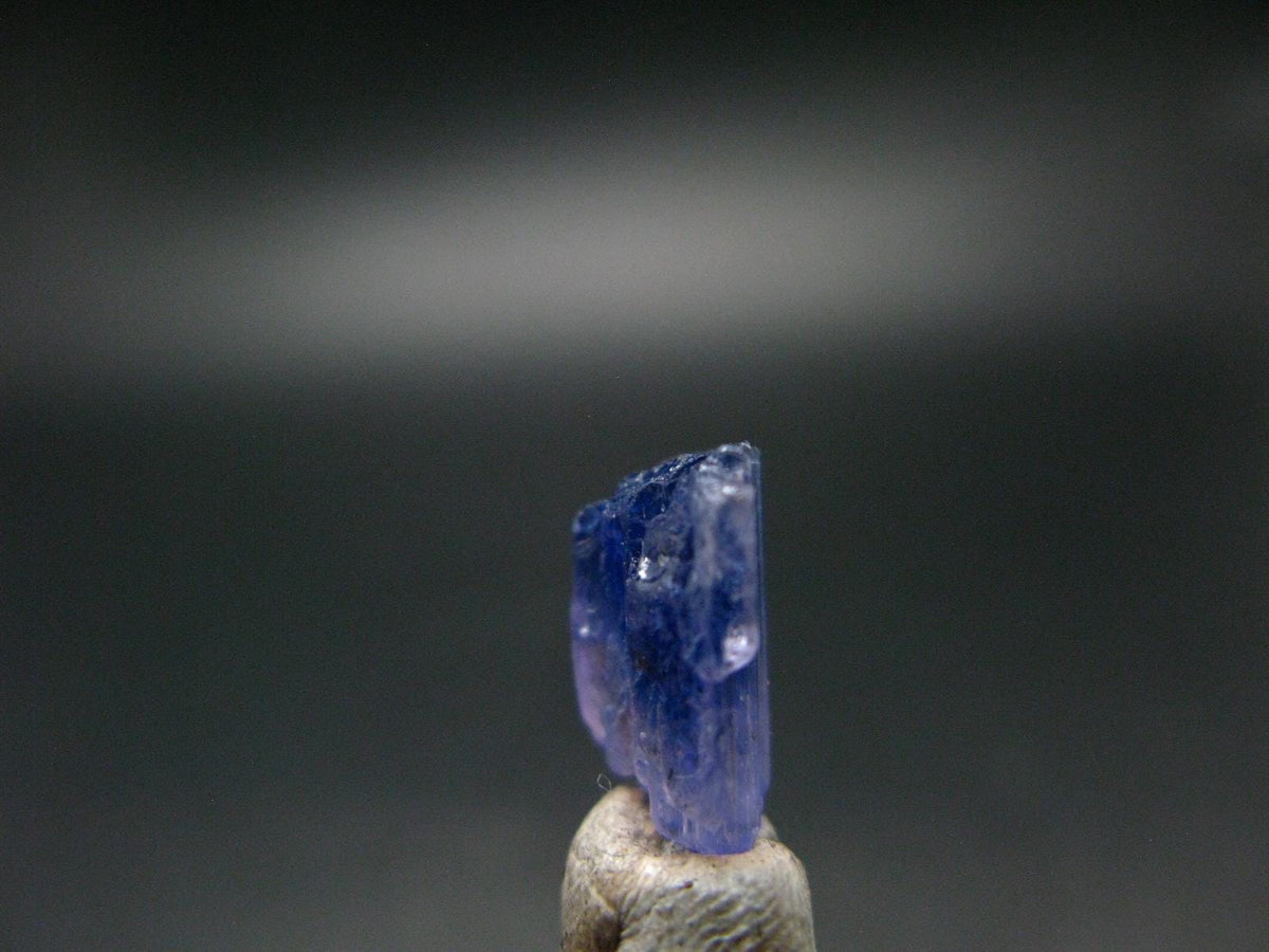 Fine Gem Tanzanite Zoisite Crystal From Tanzania - 6.20 Carats - 0.5"