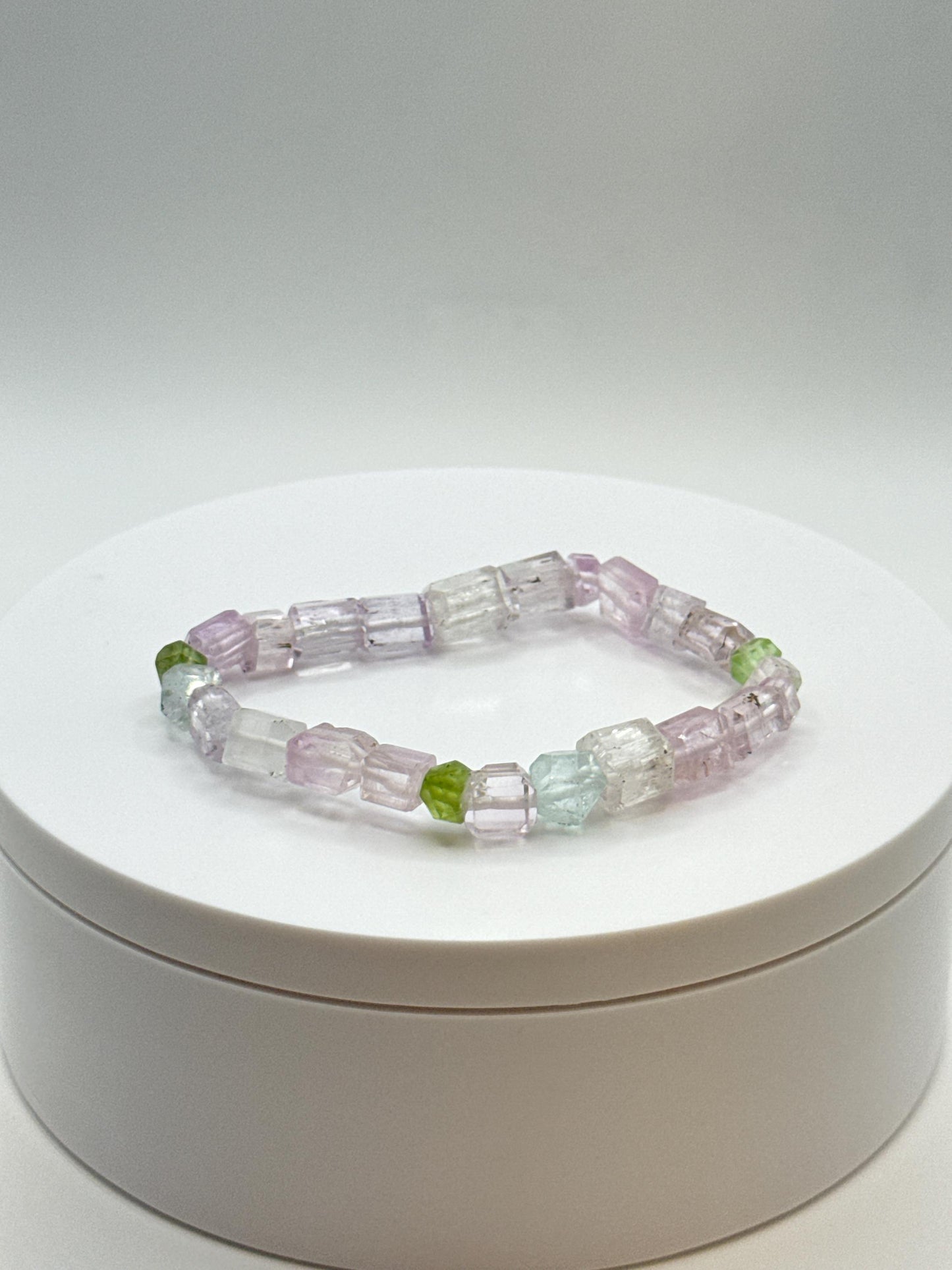 Kunzite & Peridot Bracelet | Lilac, Green Crystal Healing Jewelry