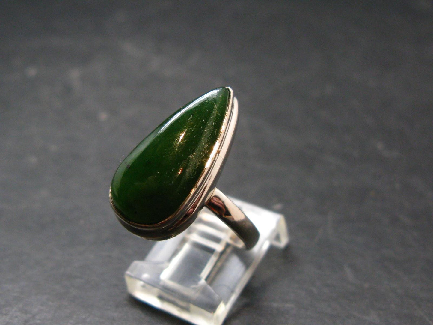 Nephrite Jade Ring From Canada - Size 8 - 6.13 Grams