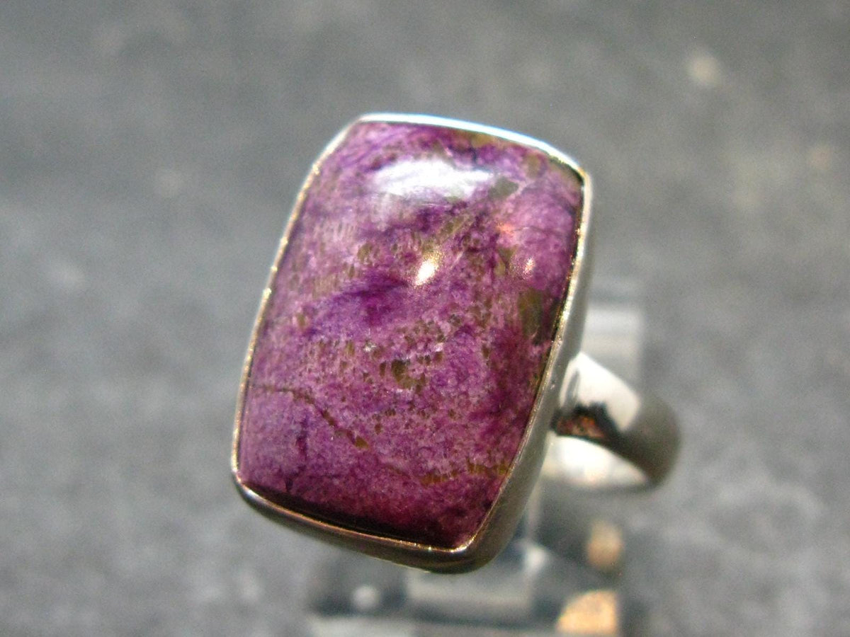 Rare Stichtite Silver Plated Ring from Australia - Size 8 - 4.53 Grams