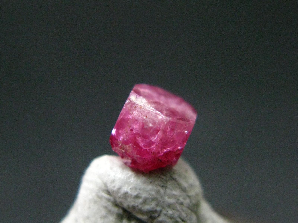 Nice Rare Gem Bixbite Red Emerald Beryl Crystal From Utah USA - 0.48 Carats