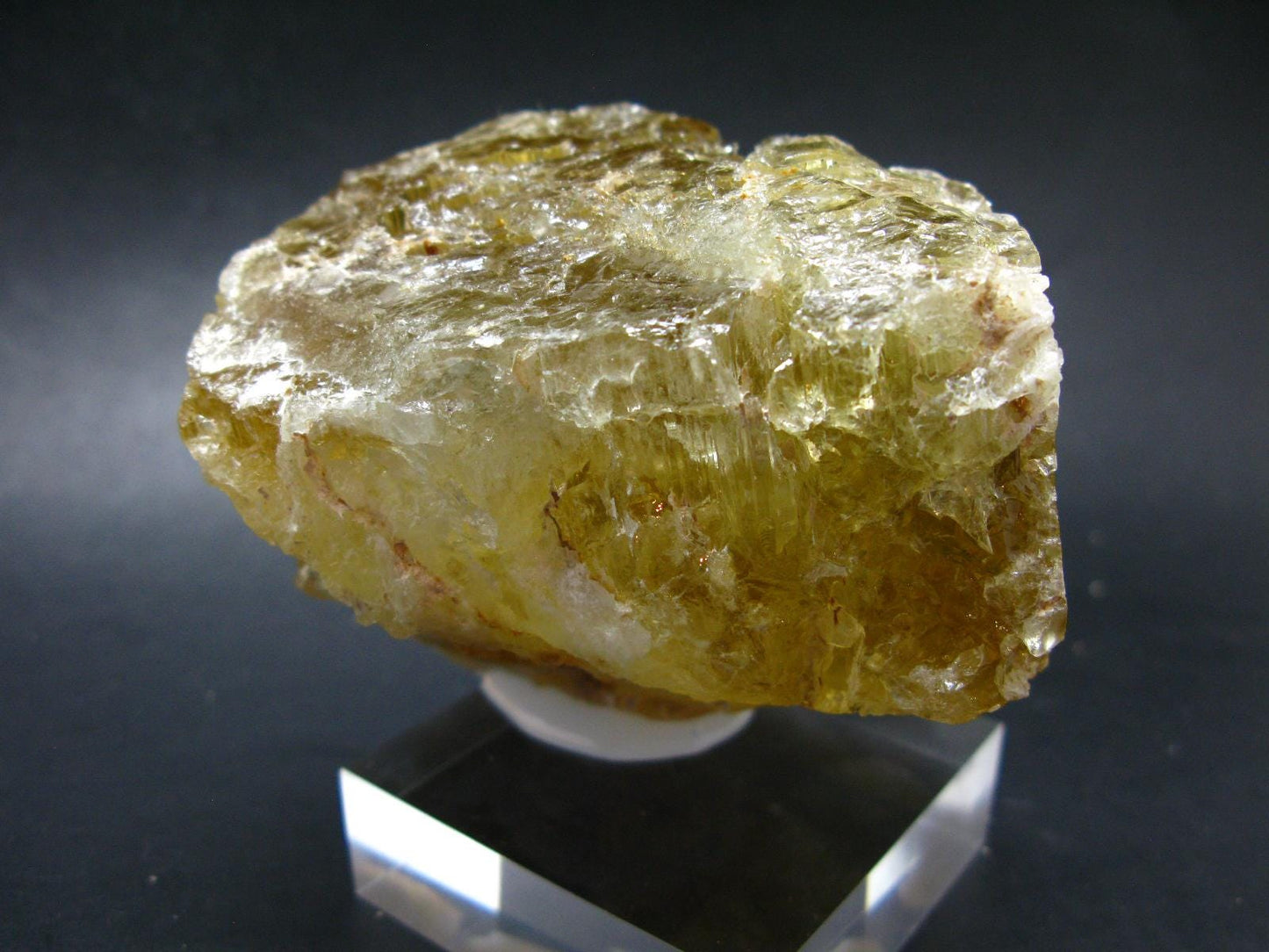 Heliodor (Yellow Beryl) Gem Crystal from Brazil - 548 Grams - 3.9"