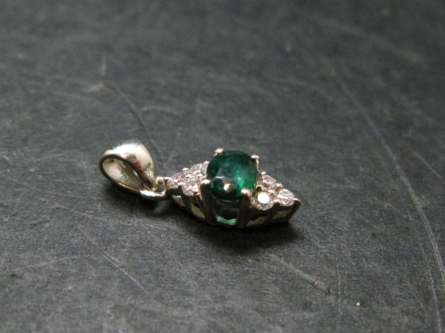 Emerald Silver Pendant From Colombia - 0.51 Grams