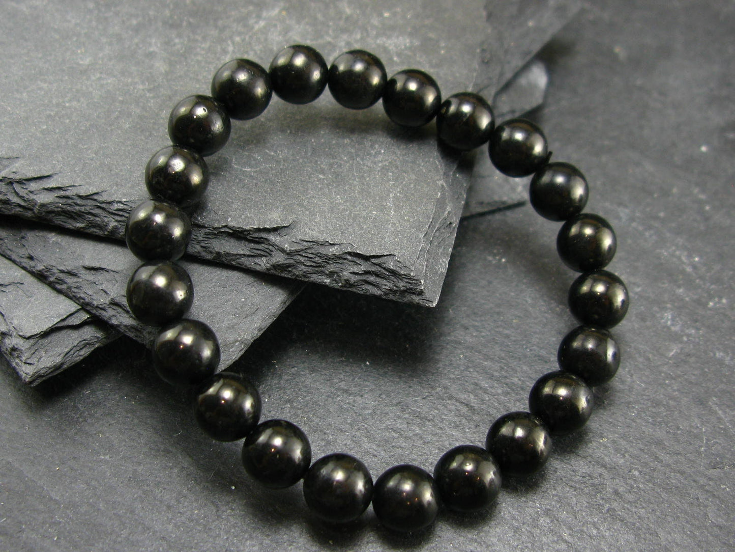 Whitby Jet Genuine Bracelet From UK ~ 7 Inches ~ 8mm Round Beads