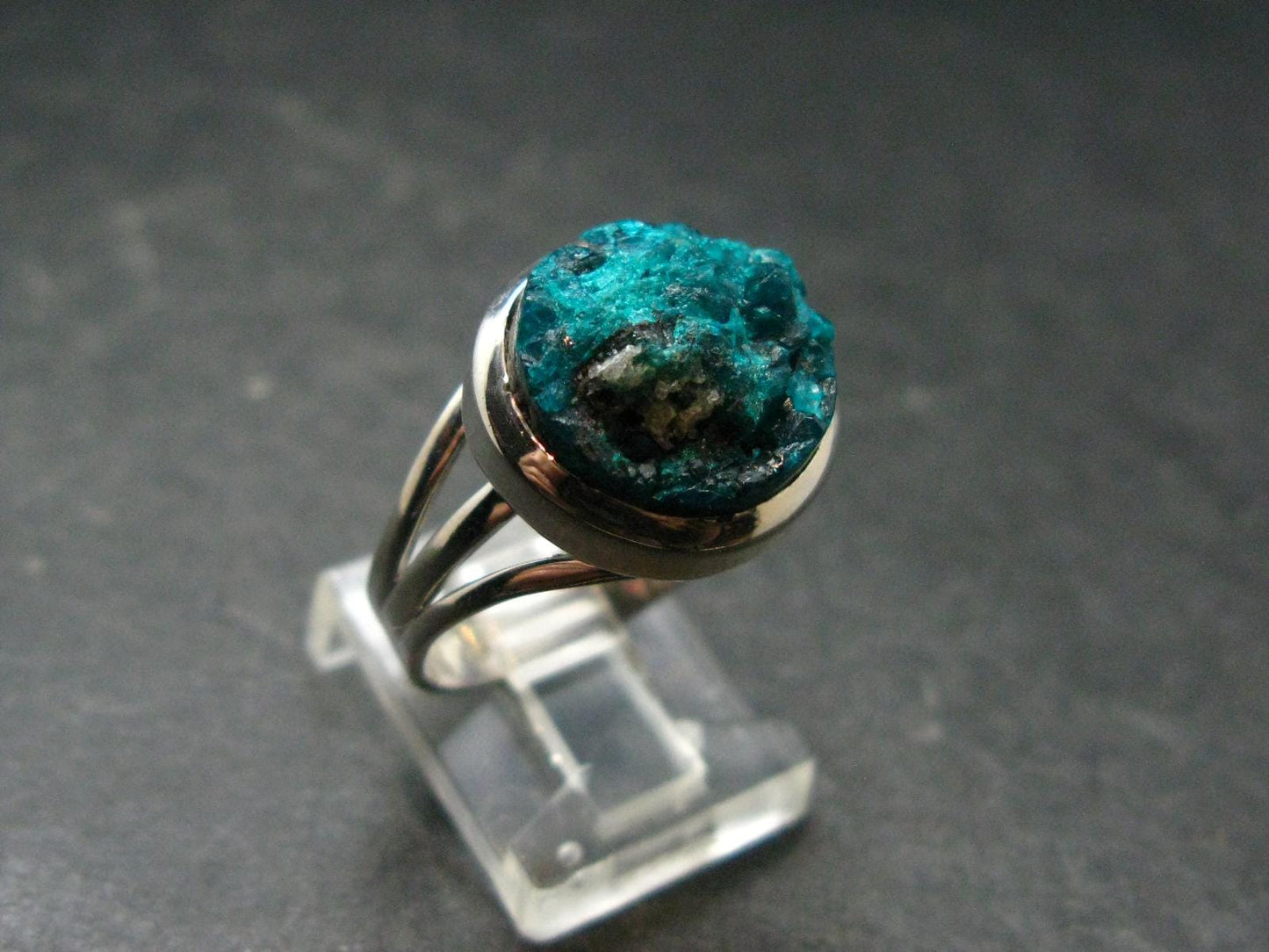 Emerald Green Dioptase Crystal Silver Ring from Congo - 5.44 Grams - Size 8