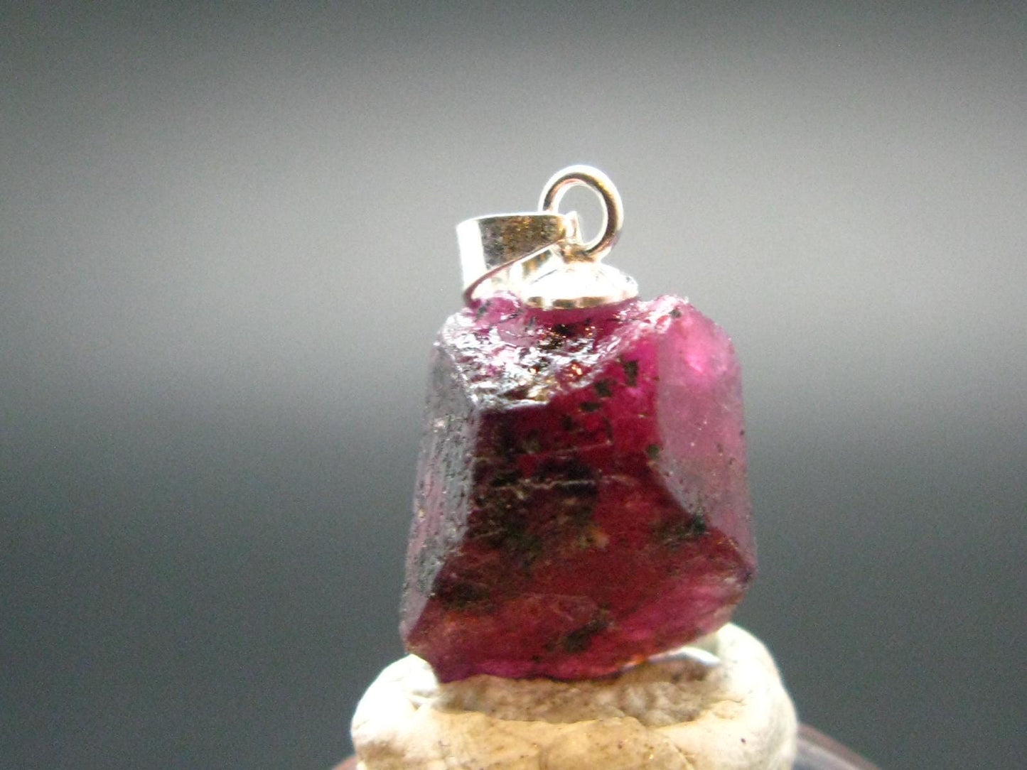 Ruby CrystalSilver Pendant from Winza Tanzania - 0.7" - 2.26 Grams