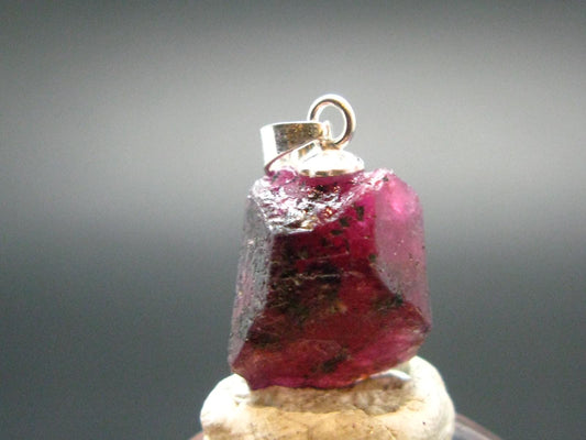 Ruby CrystalSilver Pendant from Winza Tanzania - 0.7" - 2.26 Grams