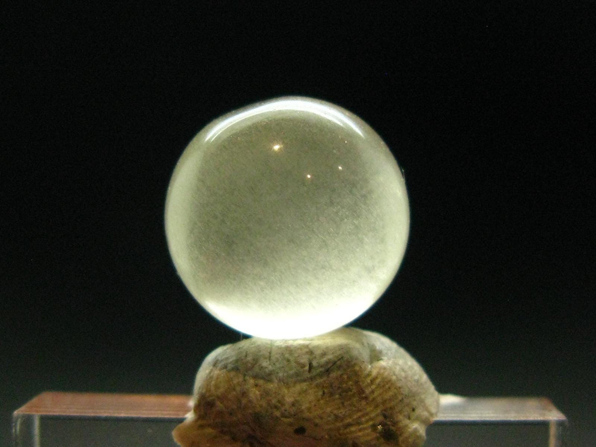 Rare Libyan Tektite Glass Sphere Ball From Libya - 1.83 Grams - 1.0 Centimeters