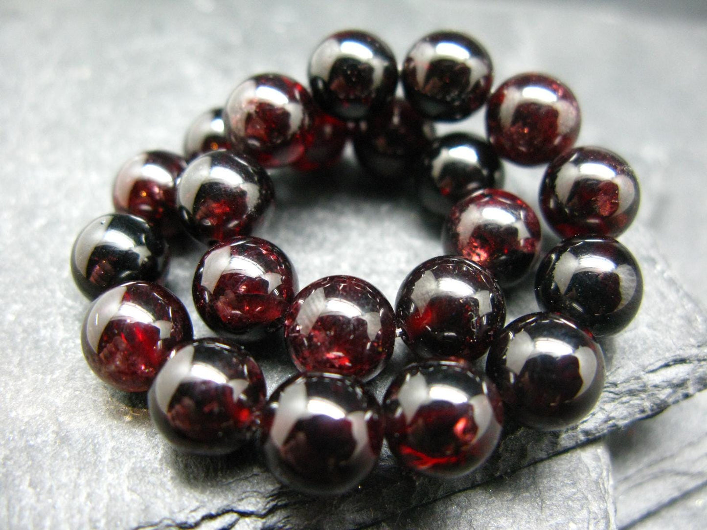 Gem Garnet Almandine Genuine Bracelet ~ 7 Inches ~ 8mm Round Beads