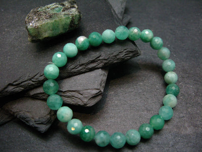 Emerald Genuine Bracelet ~ 7 Inches ~ 7.5mm Round Facetted Beads