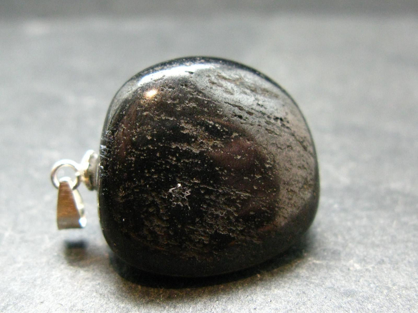 Rare ISUA Stone Silver Pendant From Greenland - 1.1" - 10.59 Grams