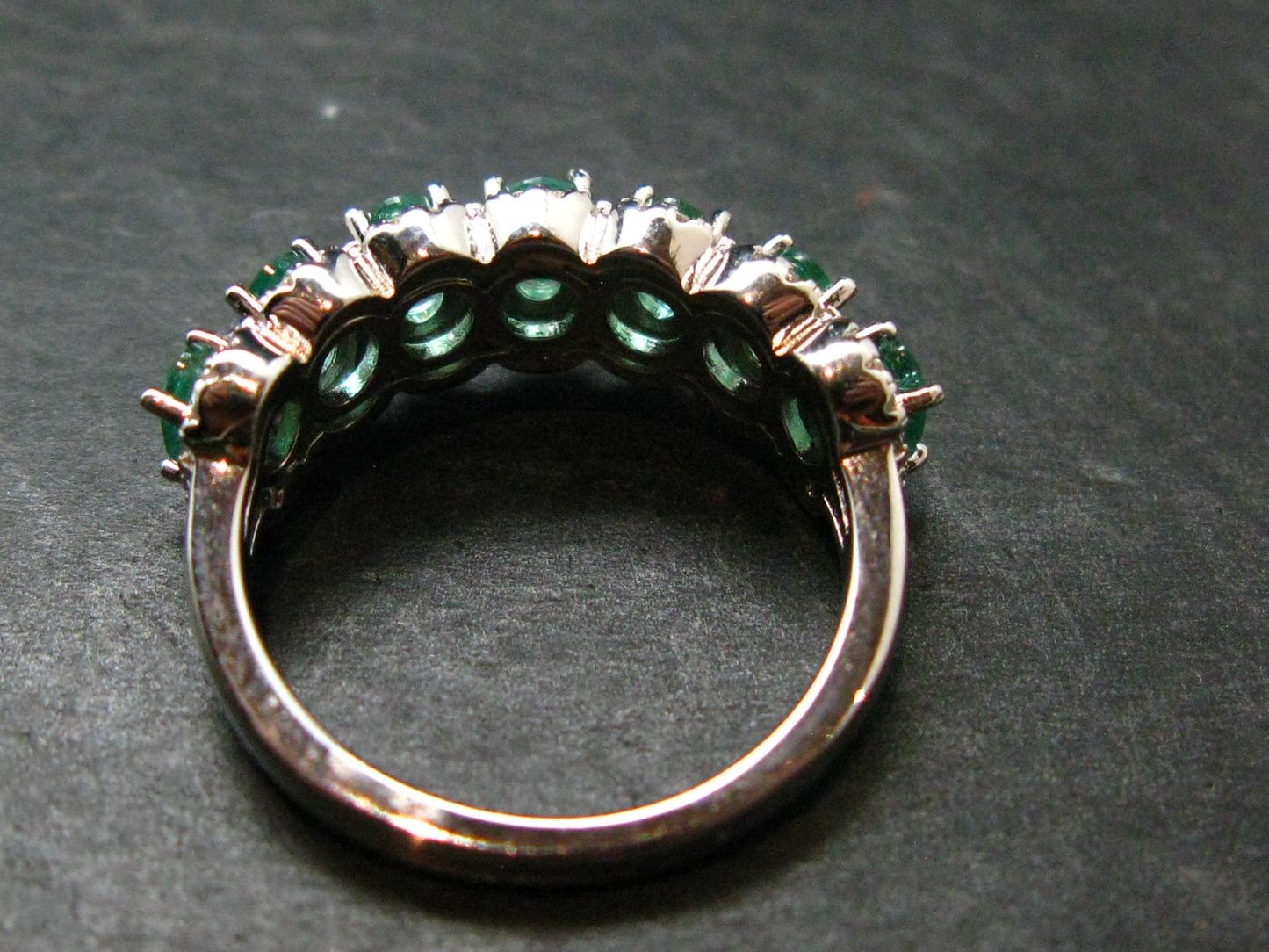 Emerald Faceted Silver Ring from Colombia - 4.40 Grams Total - Size 7.5