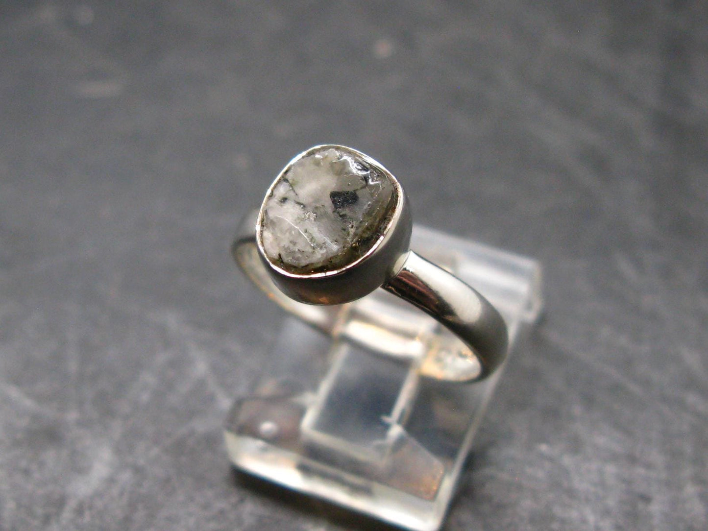 Phenakite Phenacite Sterling Silver Ring from Brazil - 2.09 Grams - Size 7