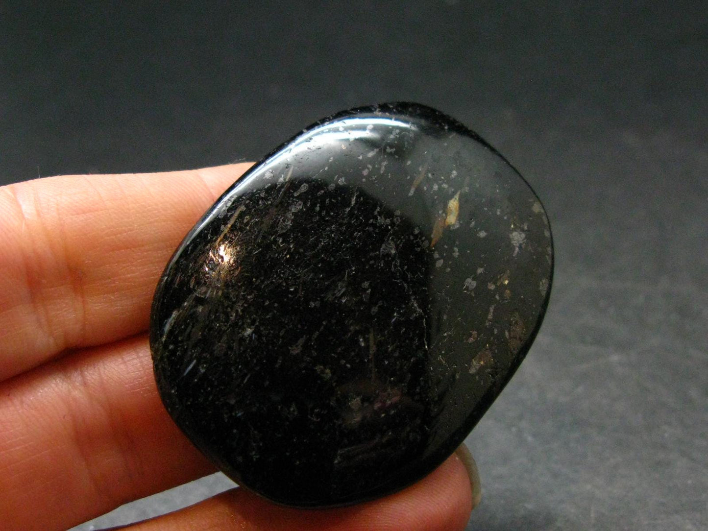 Rare Nuumite Nuummite Tumbled Stone From Greenland - 23.38 Grams - 1.8"