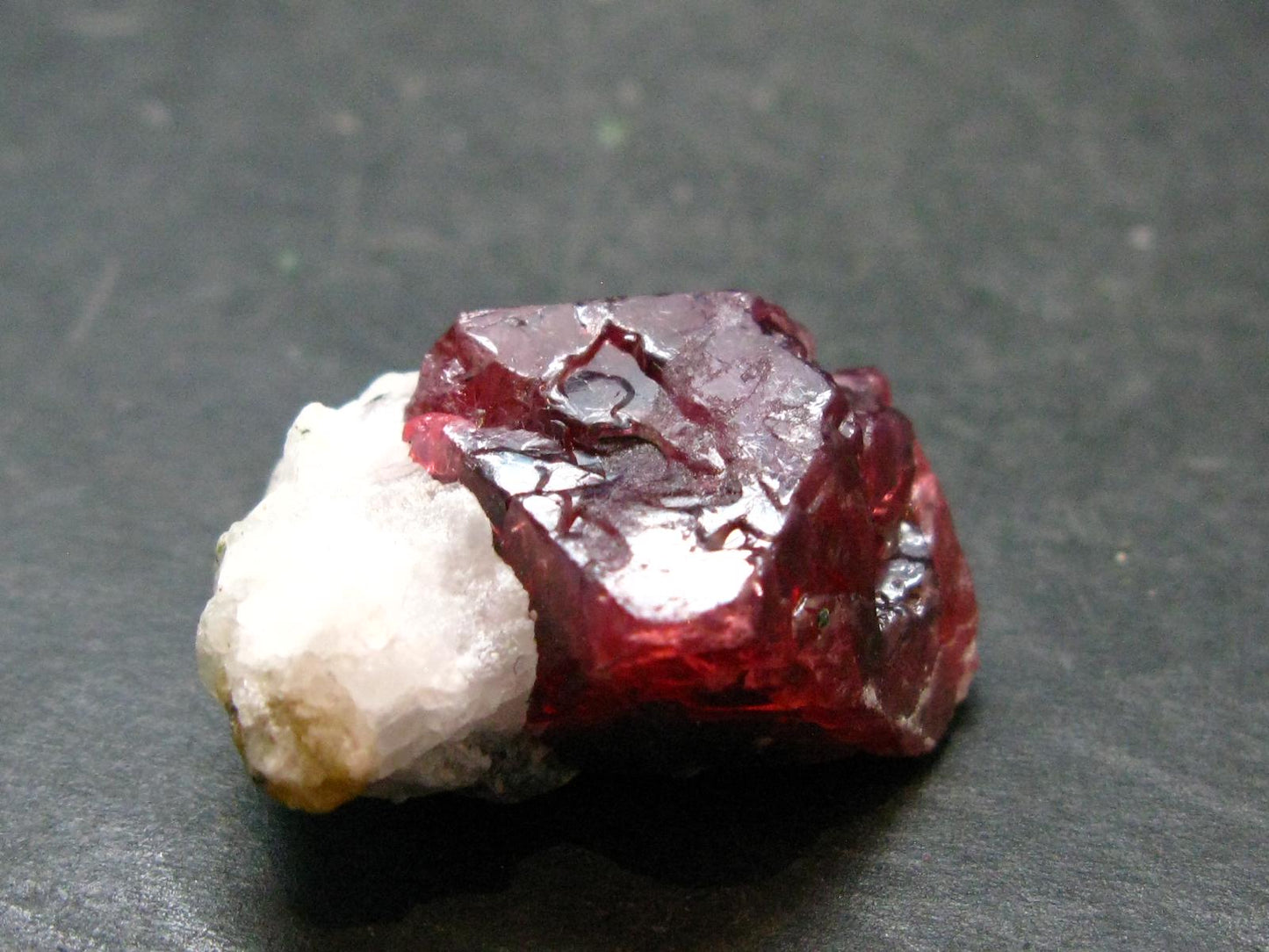 Spinel Crystal From Tanzania - 1.1" - 60.20 Carats
