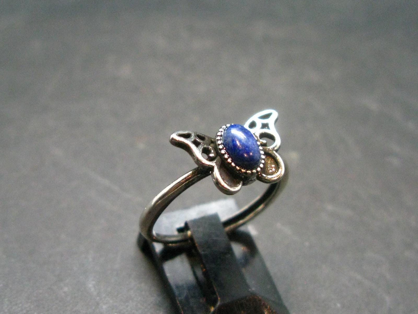 Lapis Lazuli Ring From Afghanistan - 1.71 Grams - Size adjustable