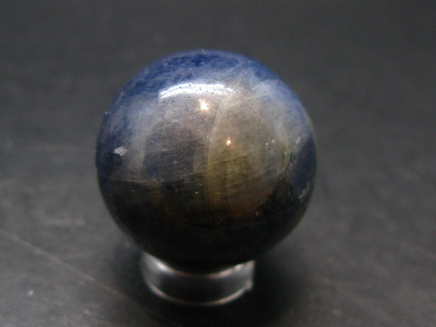 Genuine Sapphire Corundum Sphere Ball from India - 224.10 Carats - 1.0"
