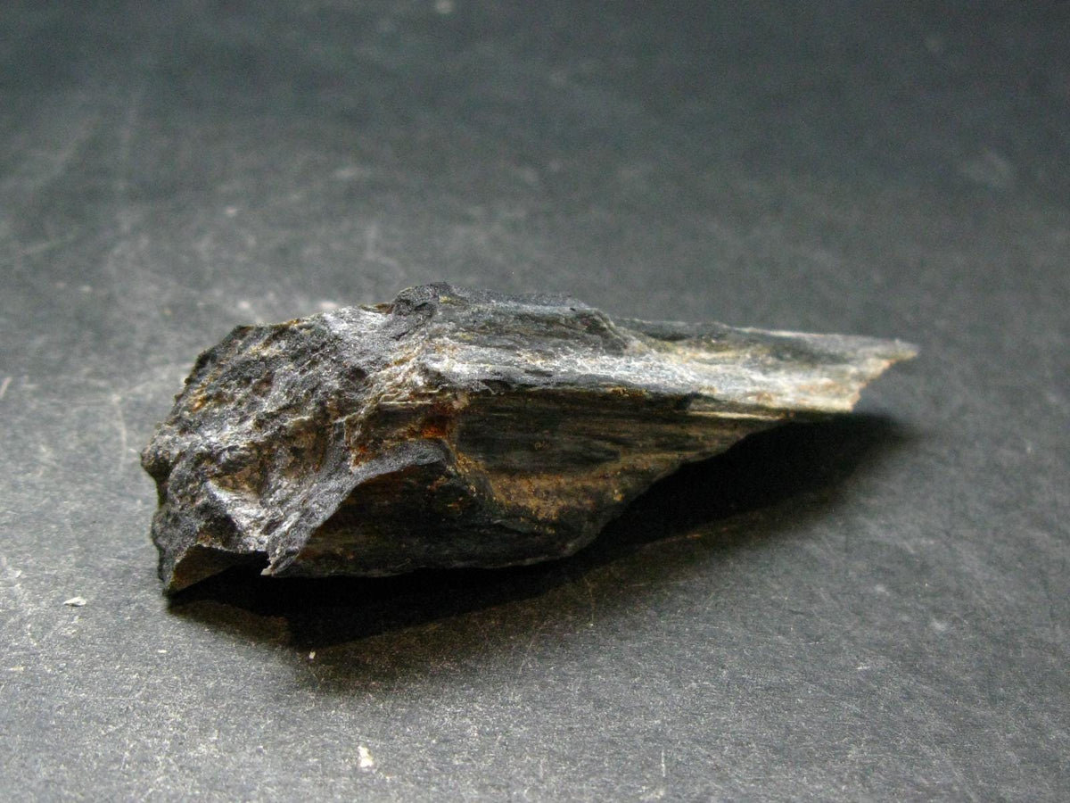 Rare ISUA Stone Raw Piece from Greenland - 2.7" - 35.83 Grams
