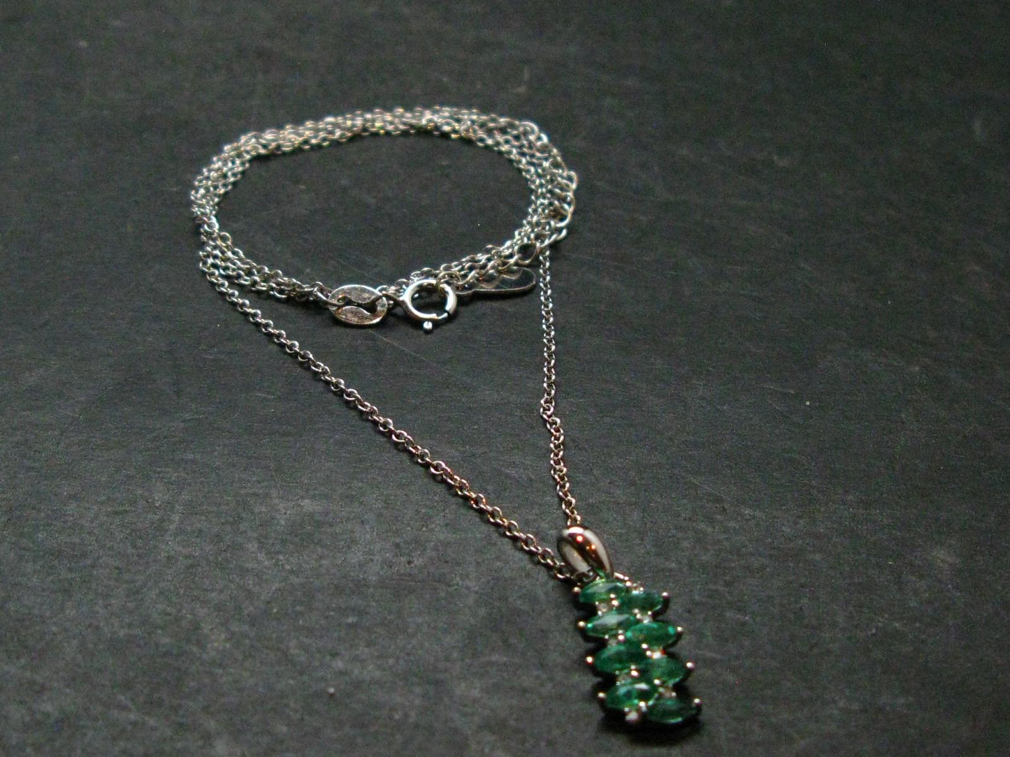 Emerald Silver Pendant W/Chain From Colombia - 2.27 Grams Total