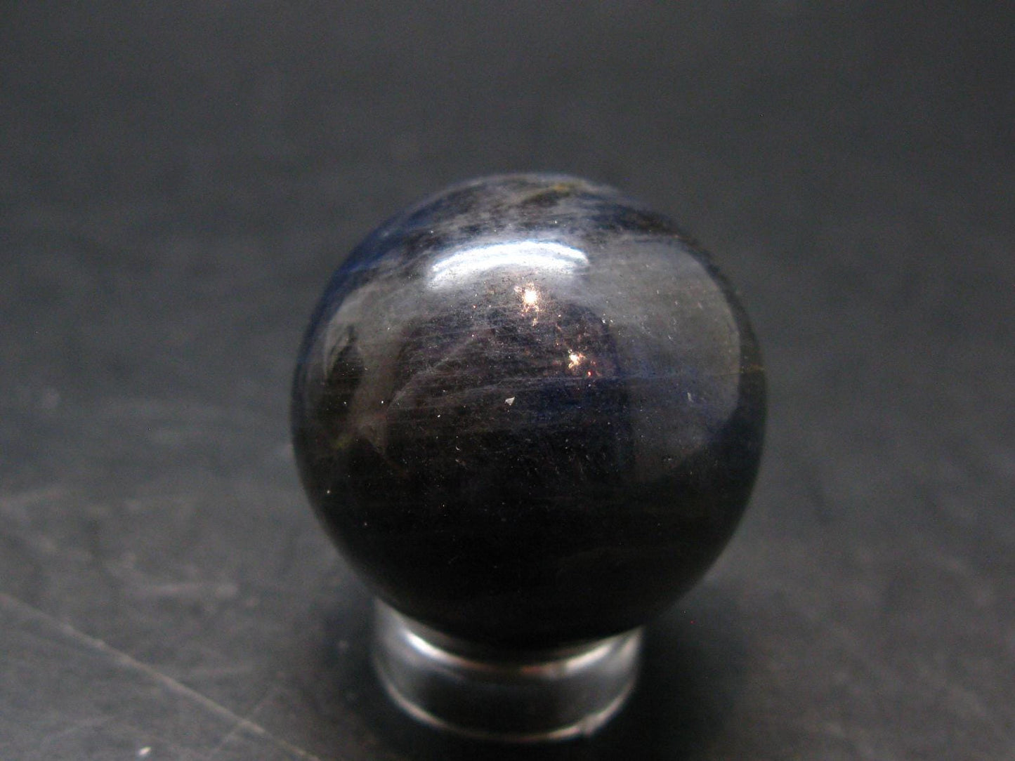 Genuine Sapphire Corundum Sphere Ball from India - 176.10 Carats - 1.0"