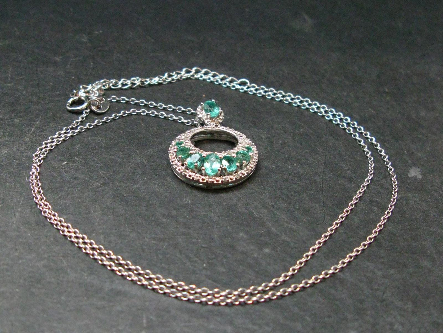 Emerald Silver Pendant W/Chain From Colombia - 4.14 Grams Total