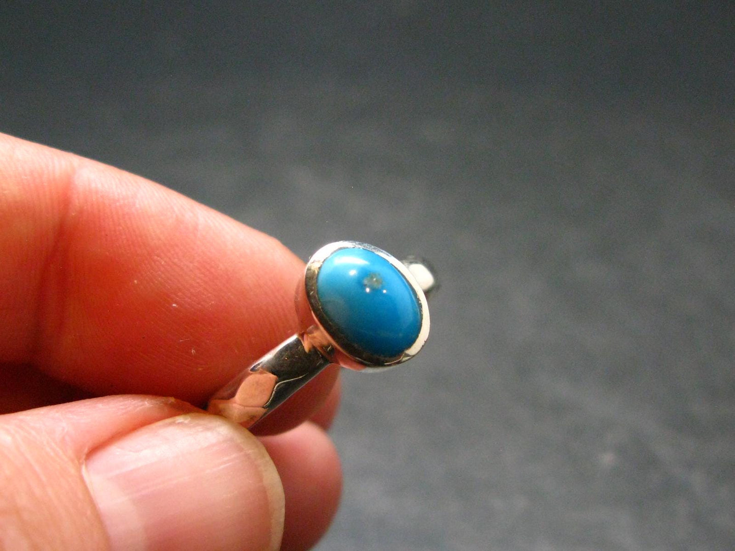 Genuine Turquoise Sterling Silver Ring - 2.94 Grams - Size 8.5