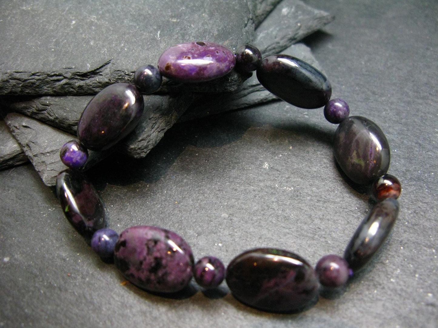 Sugilite Genuine Bracelet ~ 7 Inches ~ 16mm Oval Beads