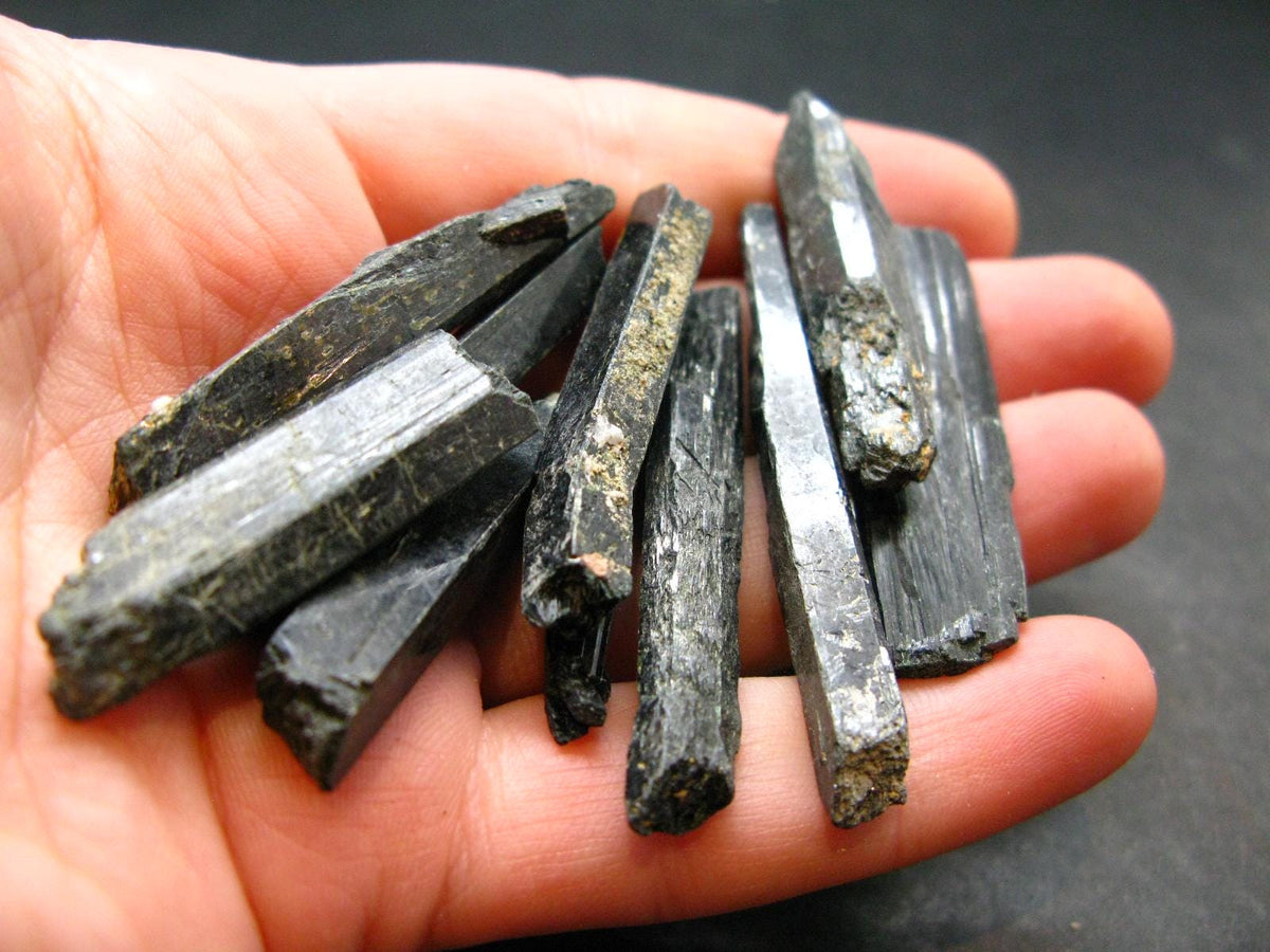 Lot of 10 Rare Aegirine Crystals From Malawi - 35.06 Grams
