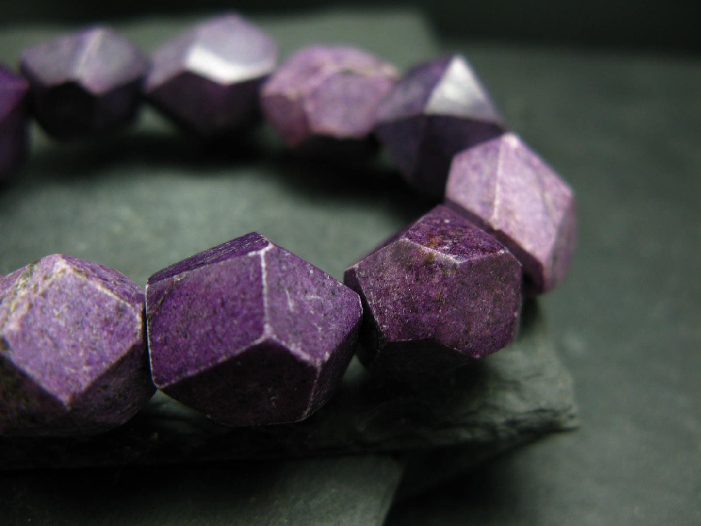 Stichtite Genuine Bracelet ~ 7 Inches ~ 16mm Facetted Beads