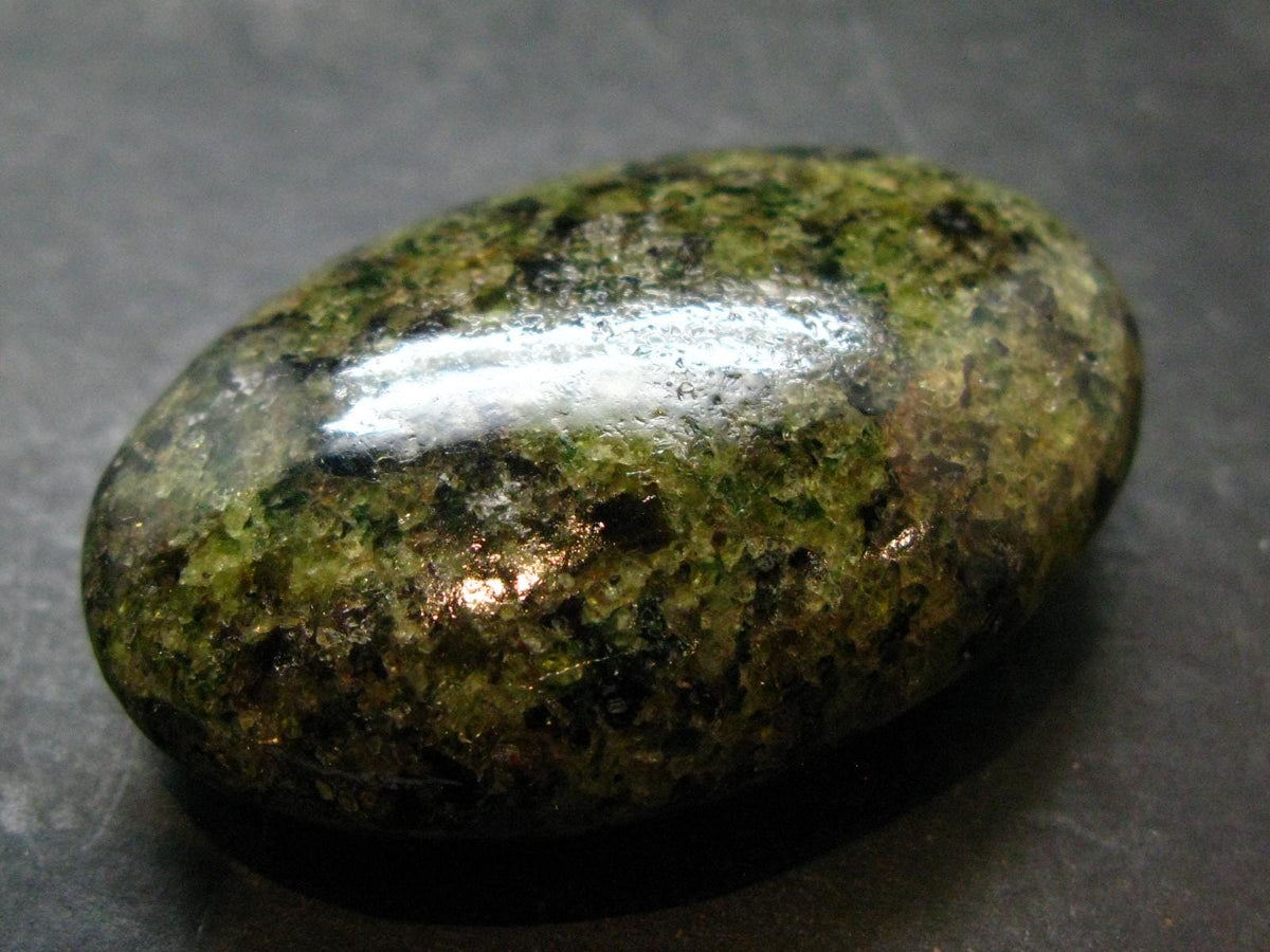 Peridot Olivine Tumbled Stone from Arizona, USA - 2.1" - 65.27 Grams