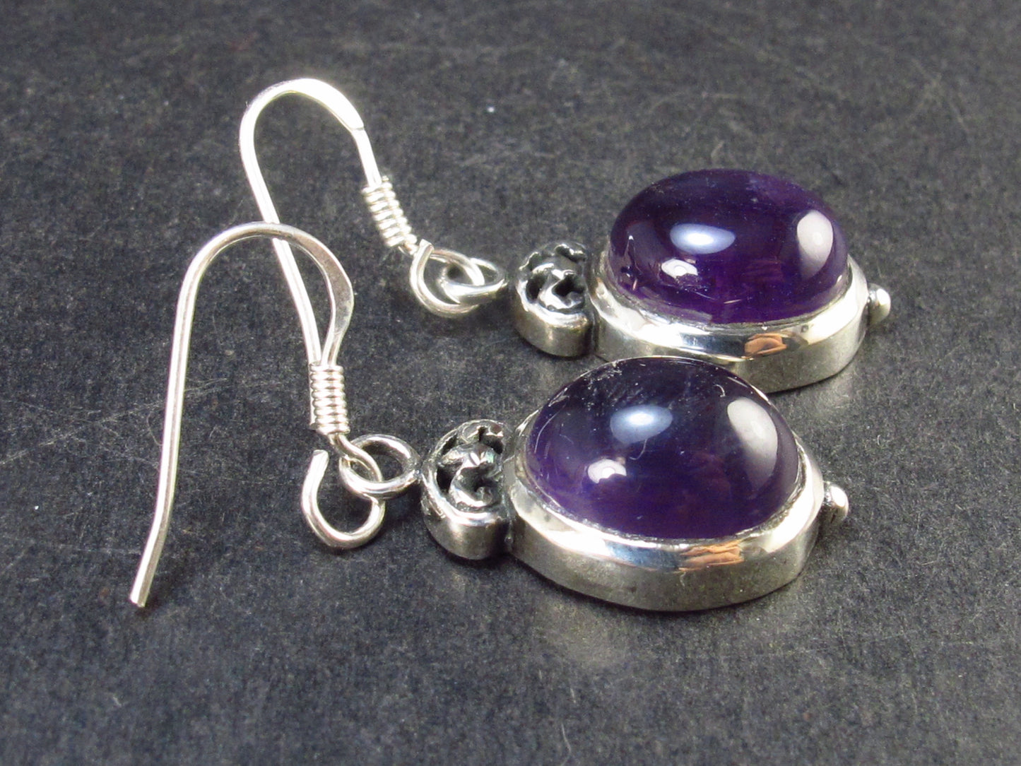 Minimalist Oval Shaped Cabochon Natural Amethyst 925 Sterling Silver Drop Earrings - 1.3" - 6.7 Grams