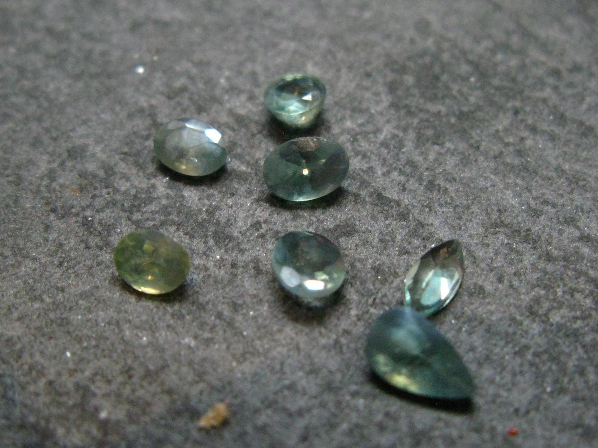 Lot of 7 Alexandrite Chrysoberyl Cut Facetted Gems From Russia - 1.09 Carats Combined