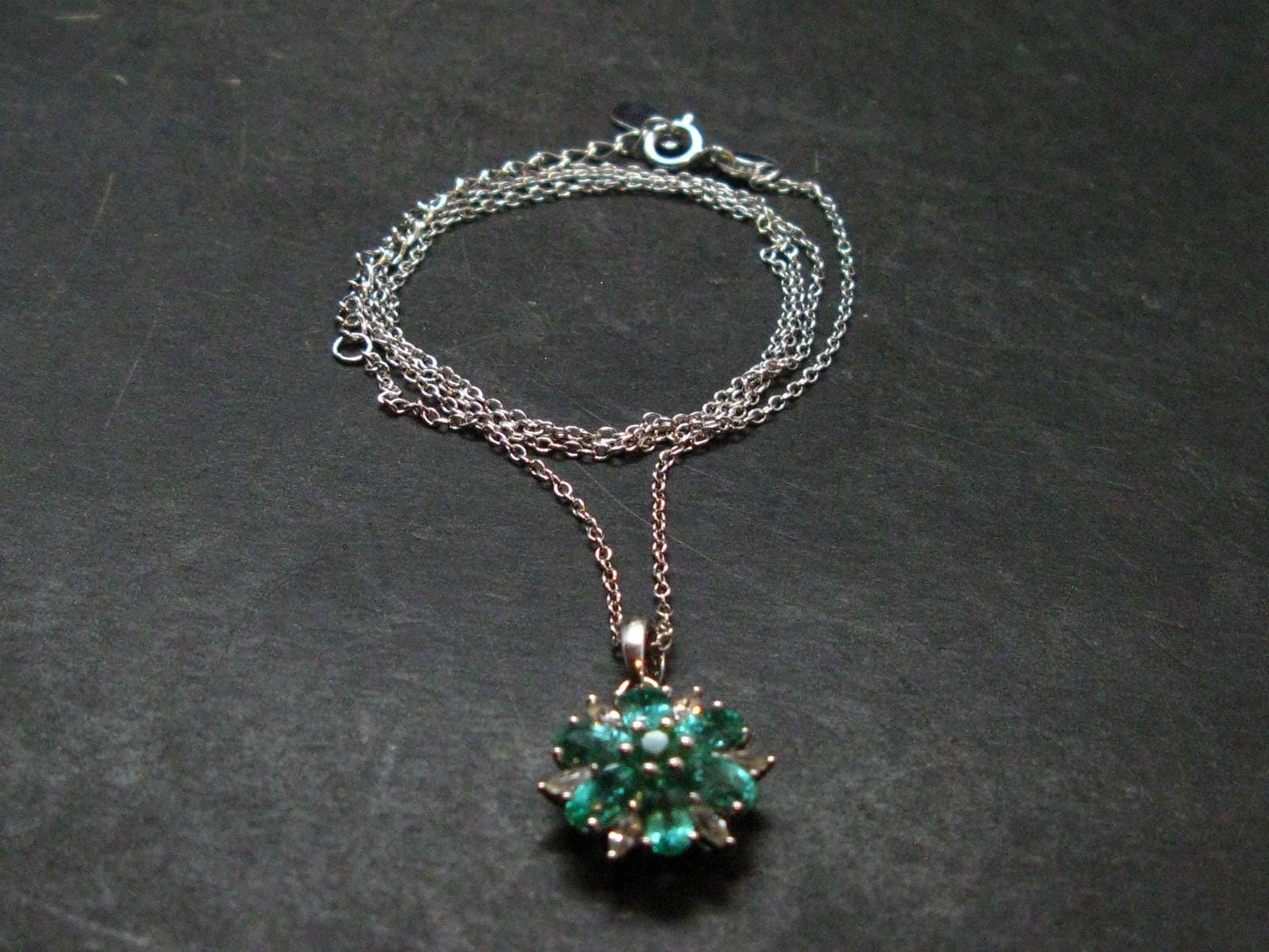 Emerald Silver Pendant W/Chain From Colombia - 3.05 Grams Total