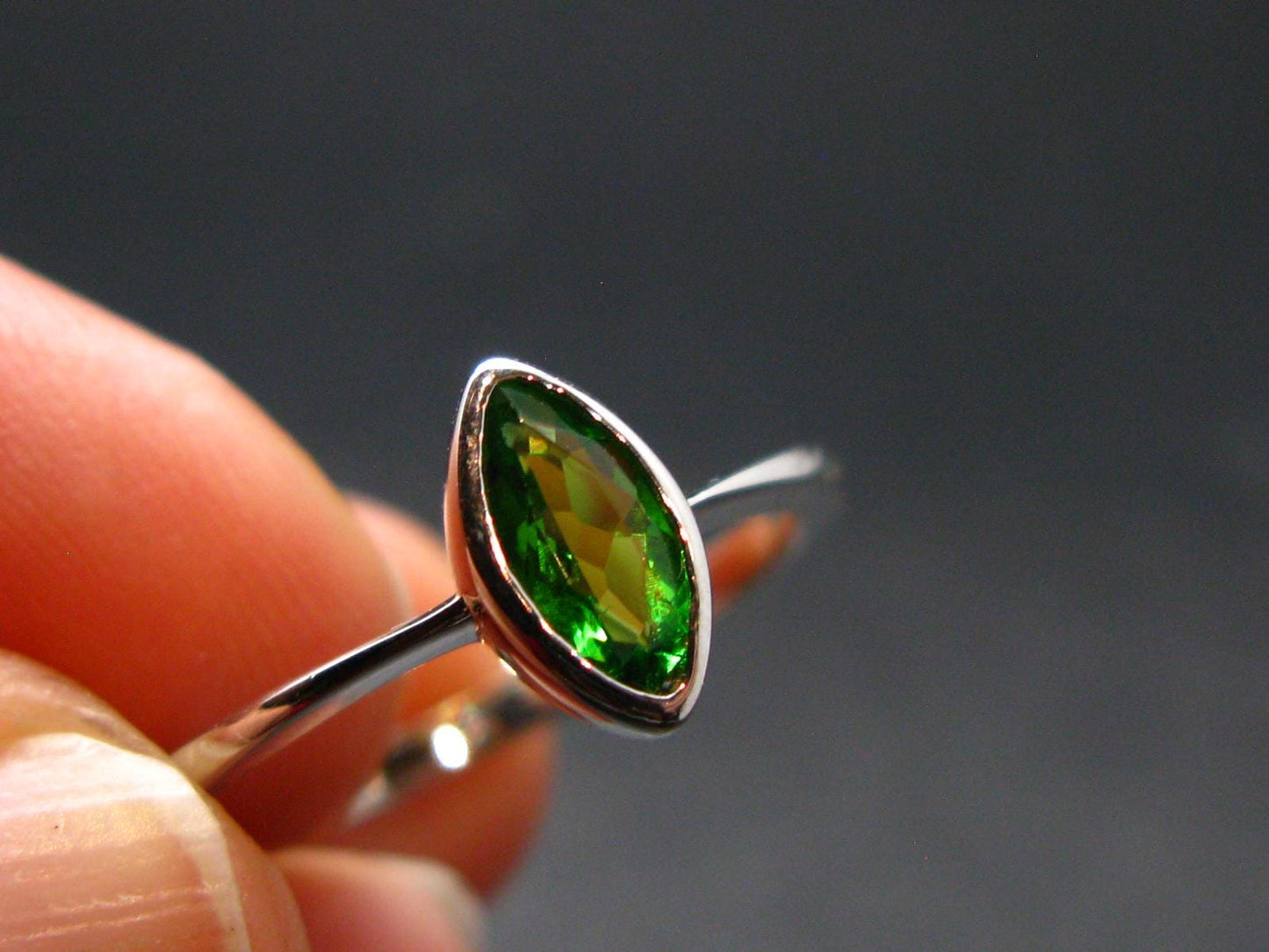 Helenite Gaia Stone Gem Sterling Silver Ring From Washington - Size 9 - 0.50 Carats