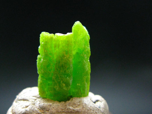 Very Nice Rare Pyromorphite Crystal from China - 0.5" - 2.77 Grams