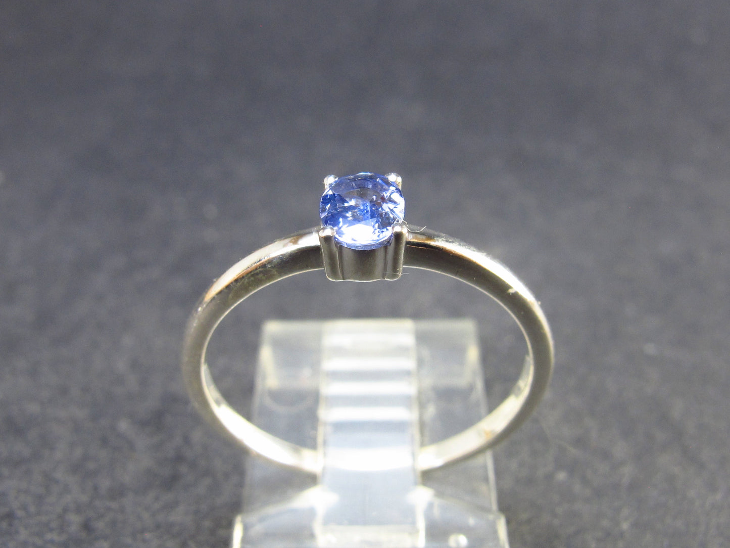 Natural Oval Shaped Blue Tanzanite (Zoisite) Crystal Sterling Silver Ring From Tanzania - 1.43 Grams - Size 8.25