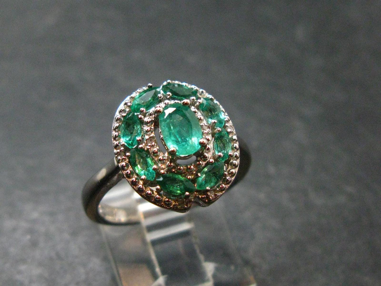 Emerald Faceted Silver Ring from Colombia - 3.86 Grams Total - Size 7