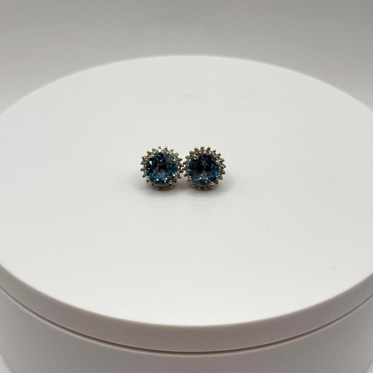 Swiss Blue Topaz Stud Earrings in Sterling Silver — Classic Sparkle - Weight 3.77 Grams