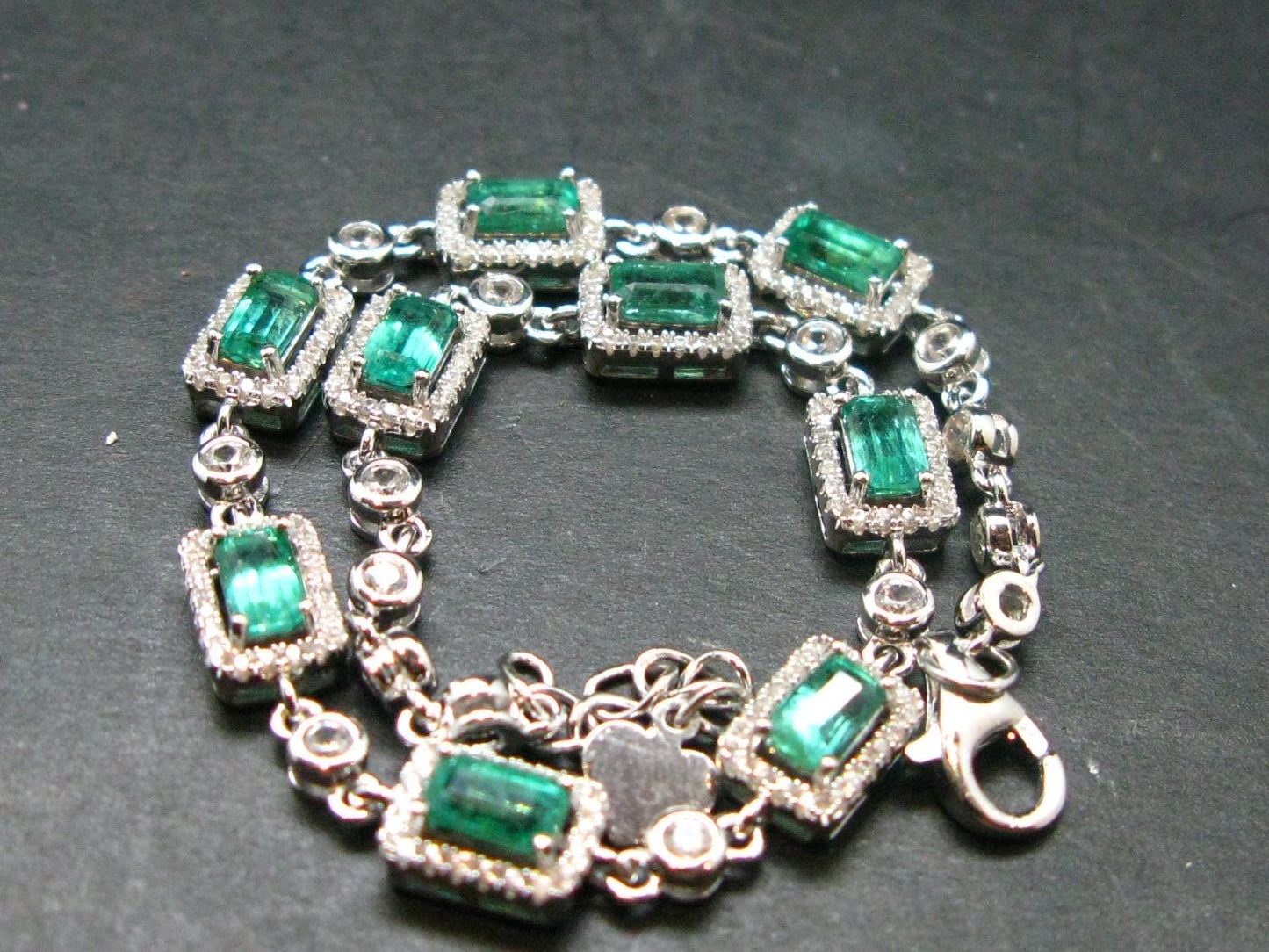Emerald Silver Bracelet From Colombia - 2.46 Carats