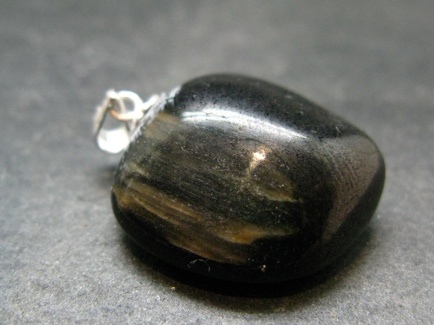 Rare ISUA Stone Silver Pendant From Greenland - 1.1" - 9.34 Grams