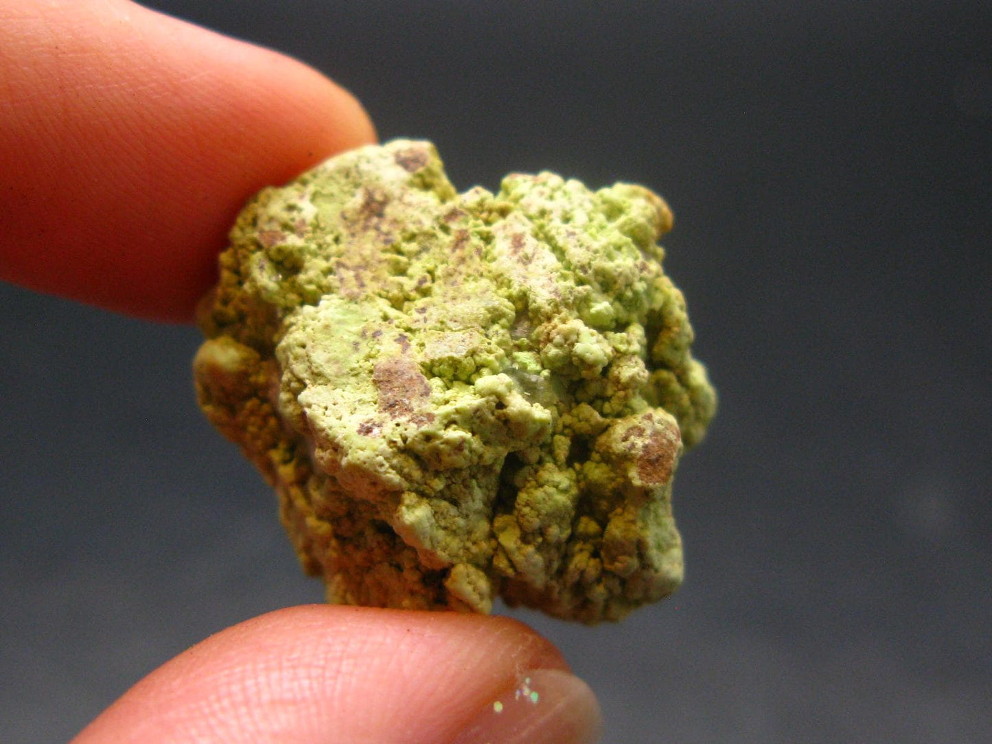 Gaspeite Raw Piece From Canada - 0.9" - 8.41 Grams