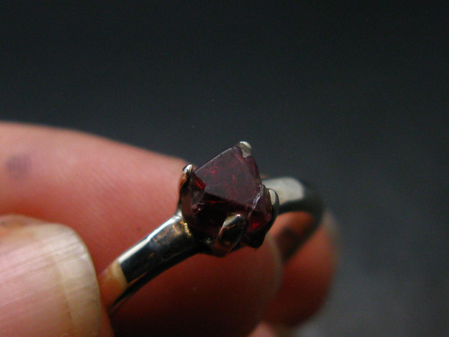 Spinel Ring From Tanzania - Size 8 - 2.51 Grams