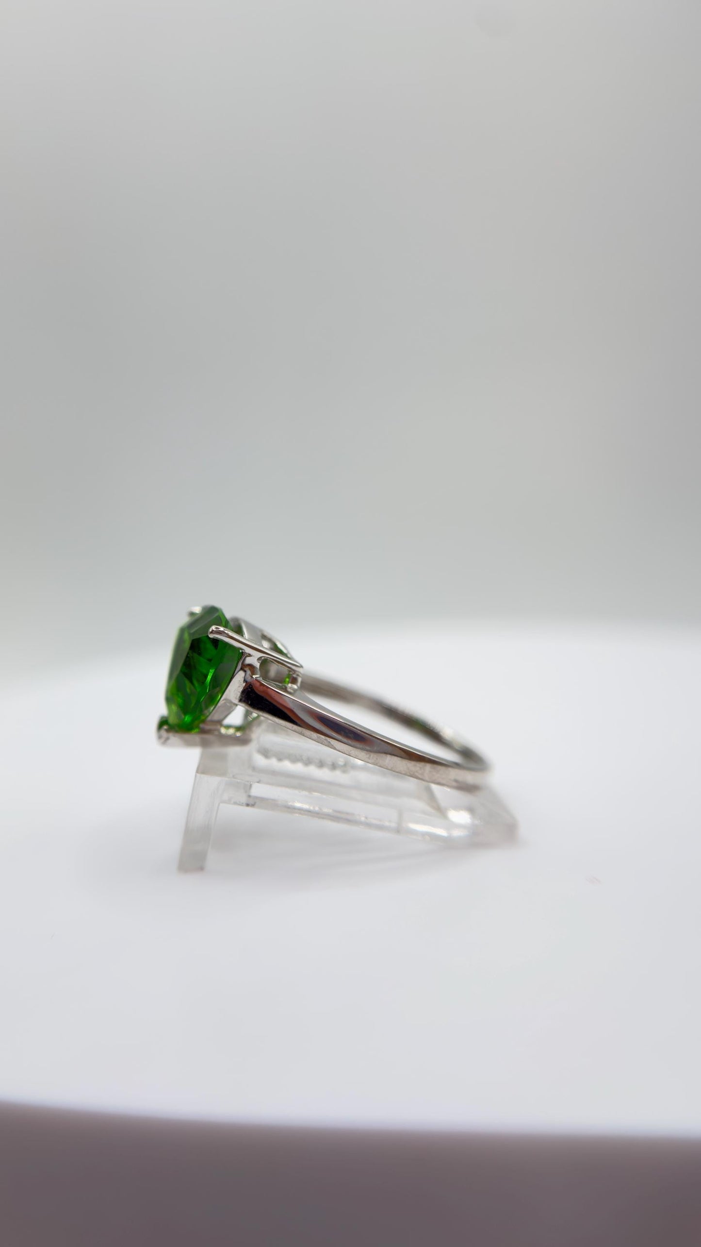 Green Helenite Trillion Cut Ring – Sterling Silver Faceted Gemstone Statement Ring