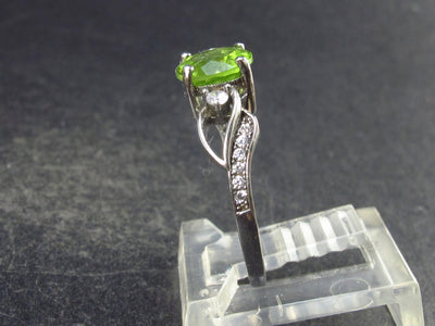 Cute Natural Gemmy Faceted Peridot Olivine Rhodium Plated Sterling Silver Ring - Size 6 - 1.94 Grams