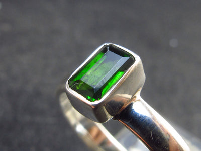 Modern Style Design!! Natural Faceted Intense Forest Green Chrome Diopside 925 Sterling Silver Ring - 2.6 Grams - Size 8.25