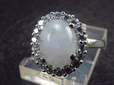 Natural Oval Shaped Glow From Inside Moonstone 925 Silver Ring - Size 4.75 - 2.27 Grams