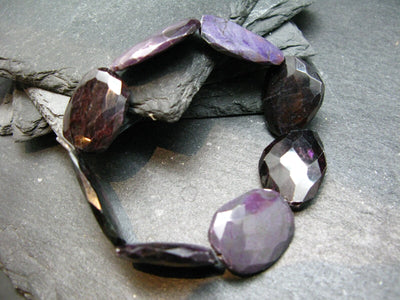 Sugilite Genuine Bracelet ~ 7 Inches ~ 20mm Facetted Beads